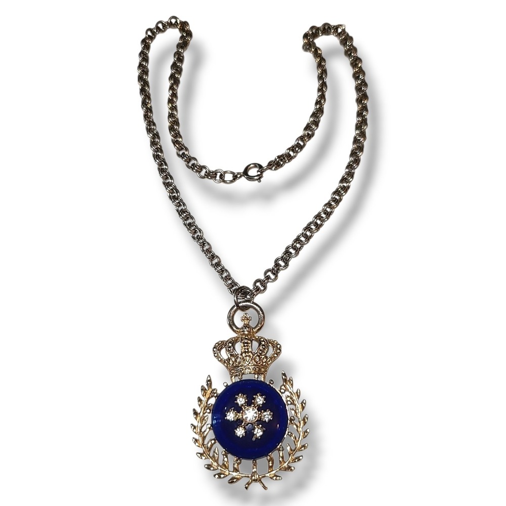 Vintage Crown Crest Blue Cabochon Rhinestone Gold Tone Pendant Necklace 15" - Picture 2 of 5